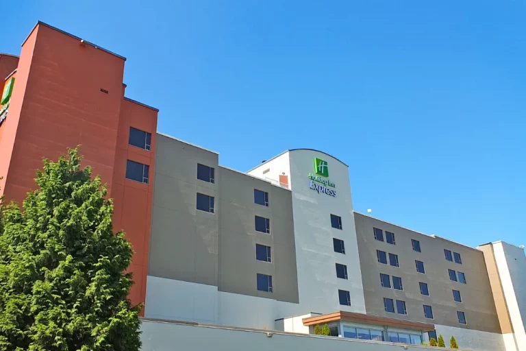Holiday Inn express richmond commercial painting